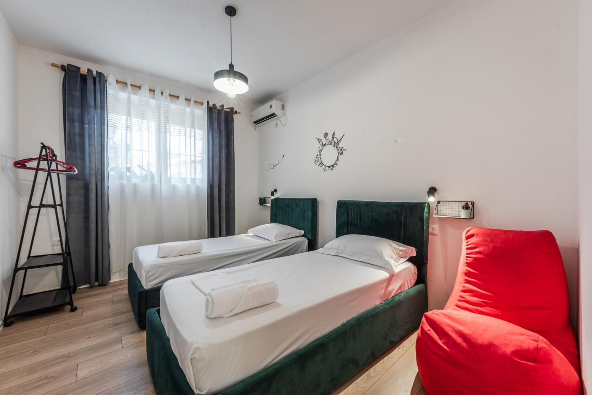 Noir Apartment By Kondo Stays Tirana Zewnętrze zdjęcie