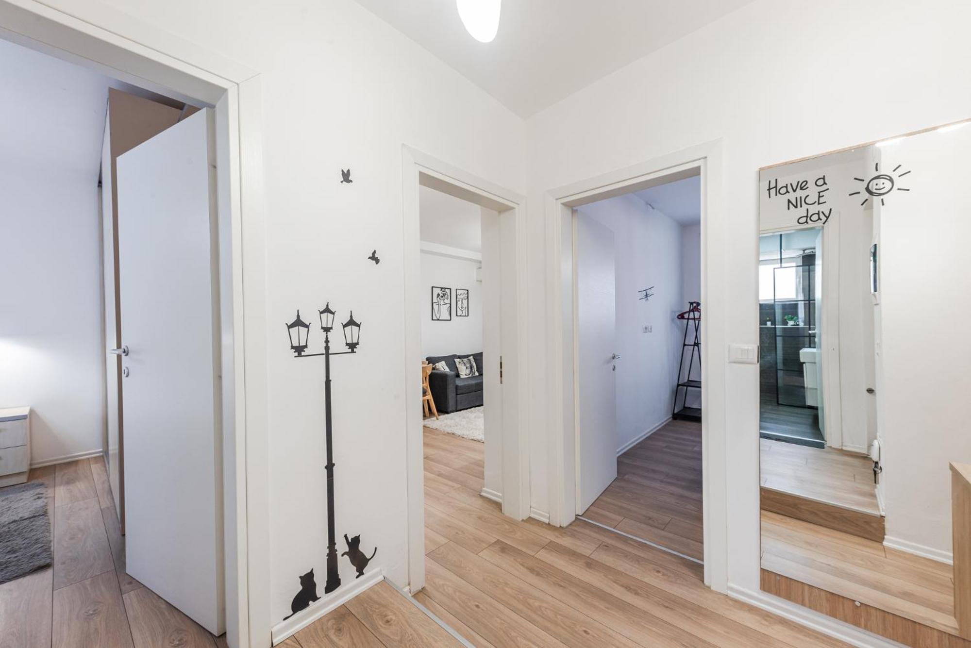 Noir Apartment By Kondo Stays Tirana Zewnętrze zdjęcie
