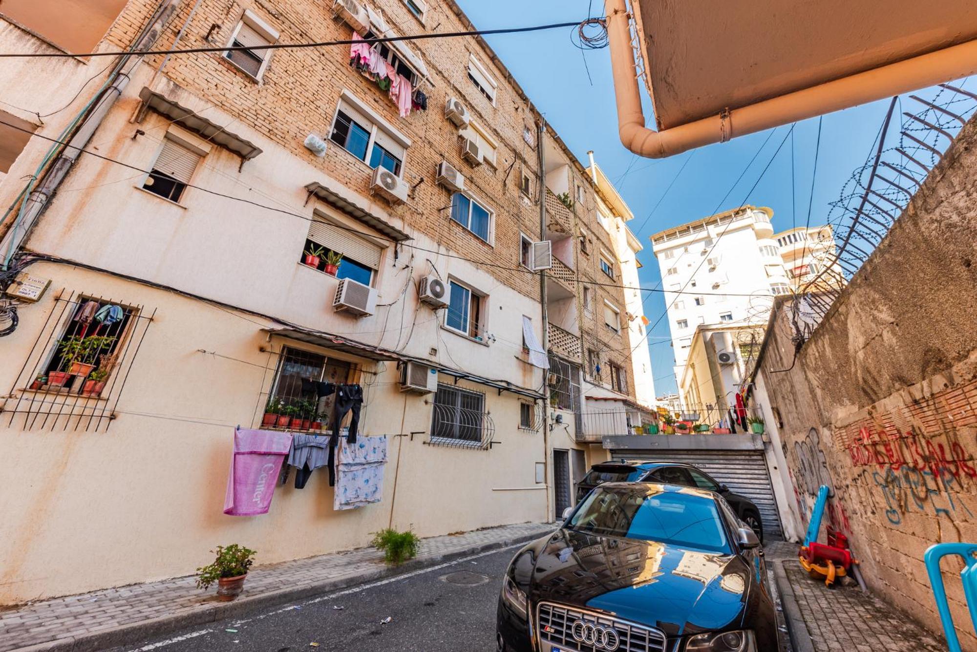 Noir Apartment By Kondo Stays Tirana Zewnętrze zdjęcie