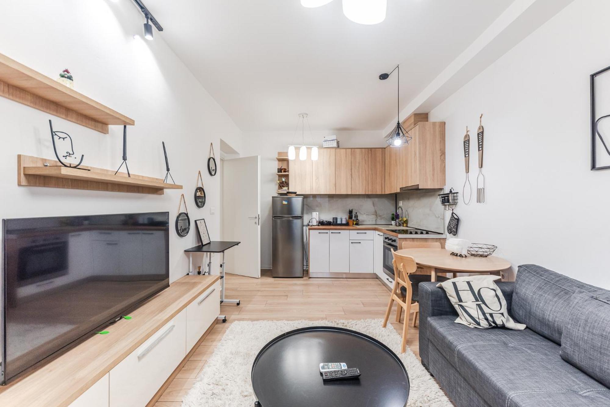 Noir Apartment By Kondo Stays Tirana Zewnętrze zdjęcie