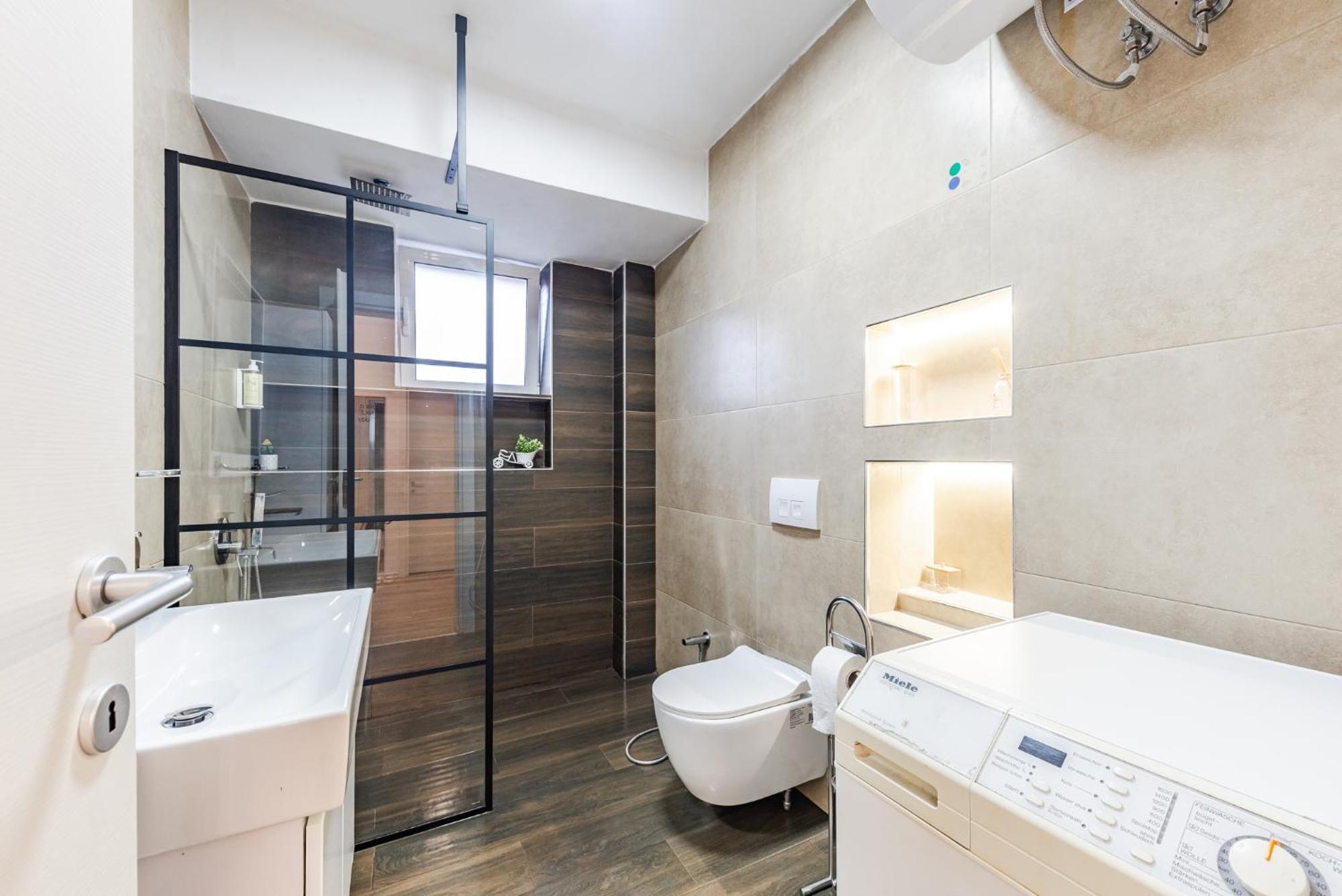 Noir Apartment By Kondo Stays Tirana Zewnętrze zdjęcie